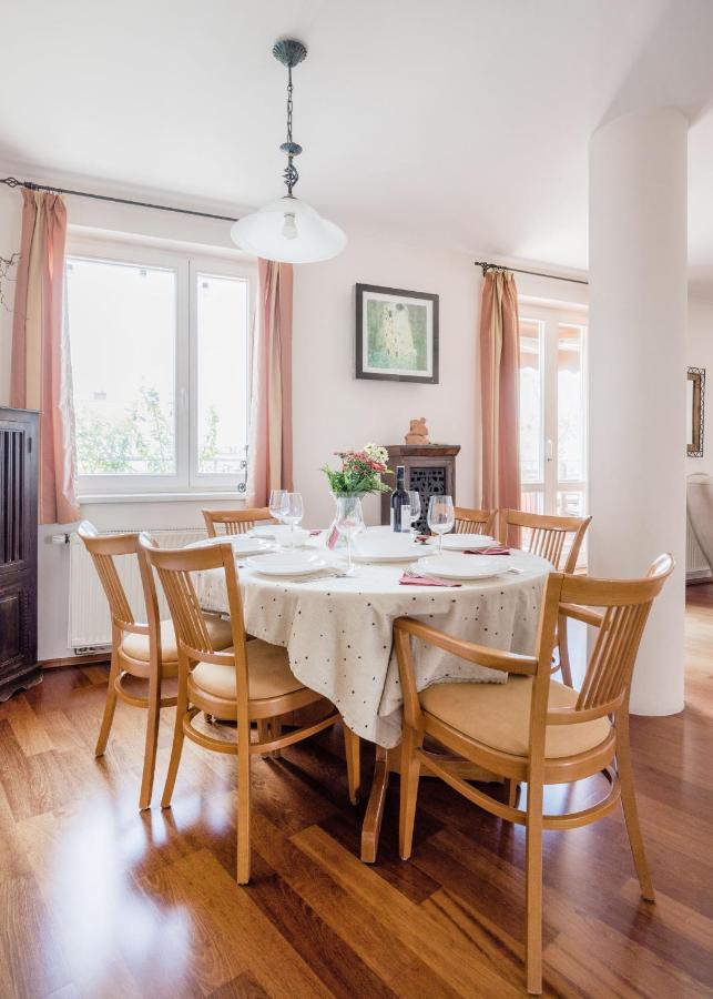 Bright And Spacious Penthouse W/ Terrace & Parking ブダペスト エクステリア 写真