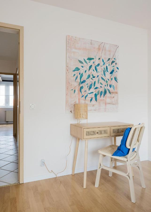 Bright And Spacious Penthouse W/ Terrace & Parking ブダペスト エクステリア 写真